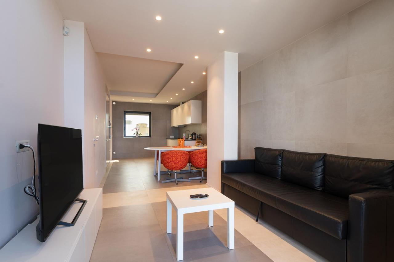 Appartement La Dimora Sul Mare à Bari Extérieur photo